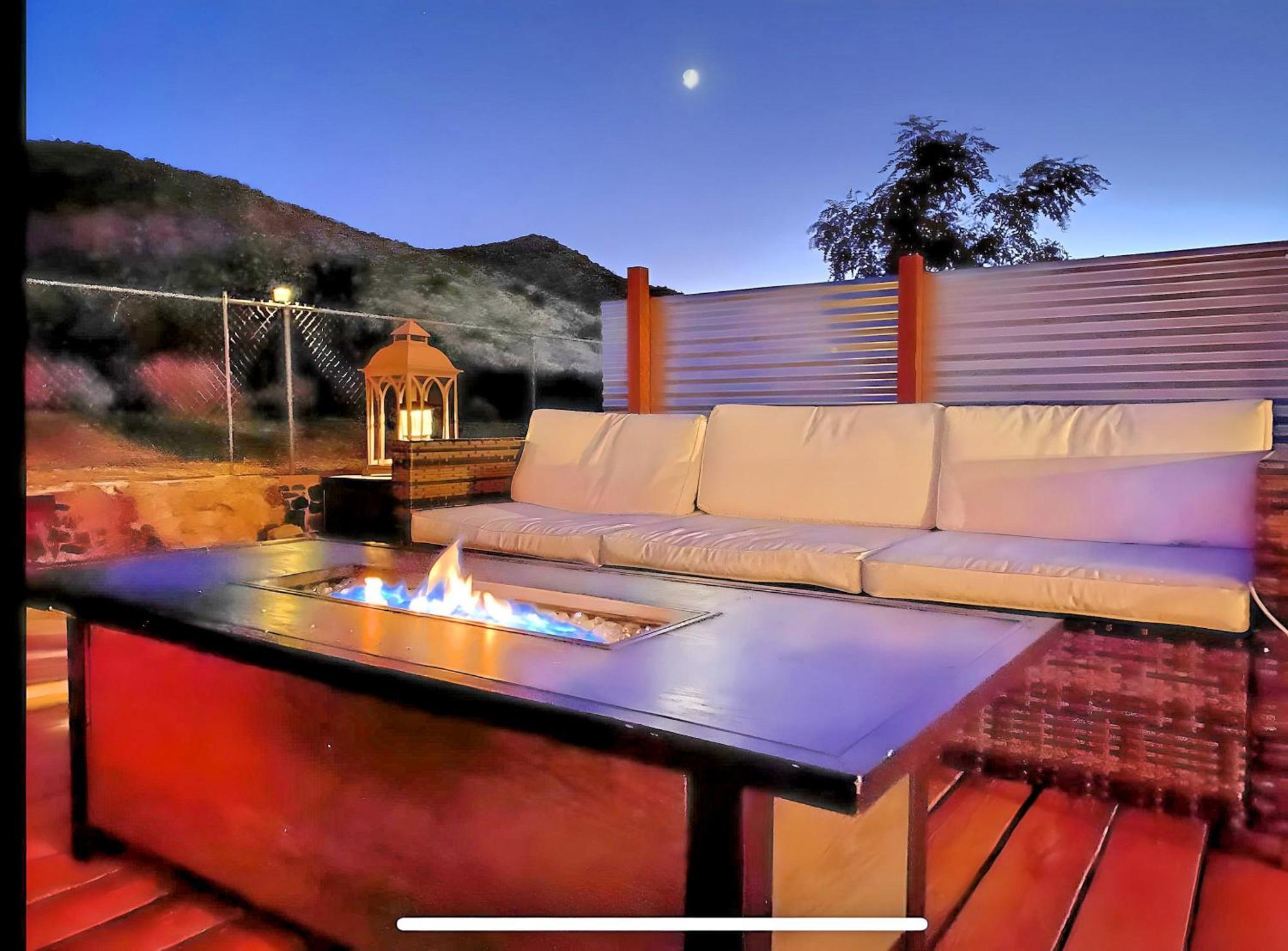 Jt'S Star Catcher Cabin - Hot Tub Yucca Valley Εξωτερικό φωτογραφία