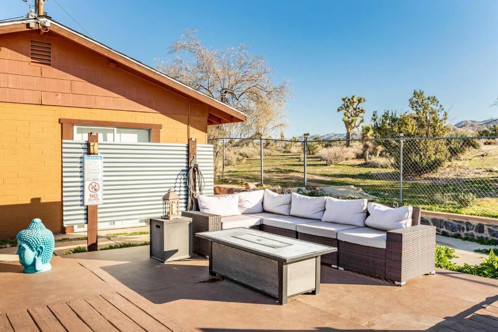 Jt'S Star Catcher Cabin - Hot Tub Yucca Valley Εξωτερικό φωτογραφία