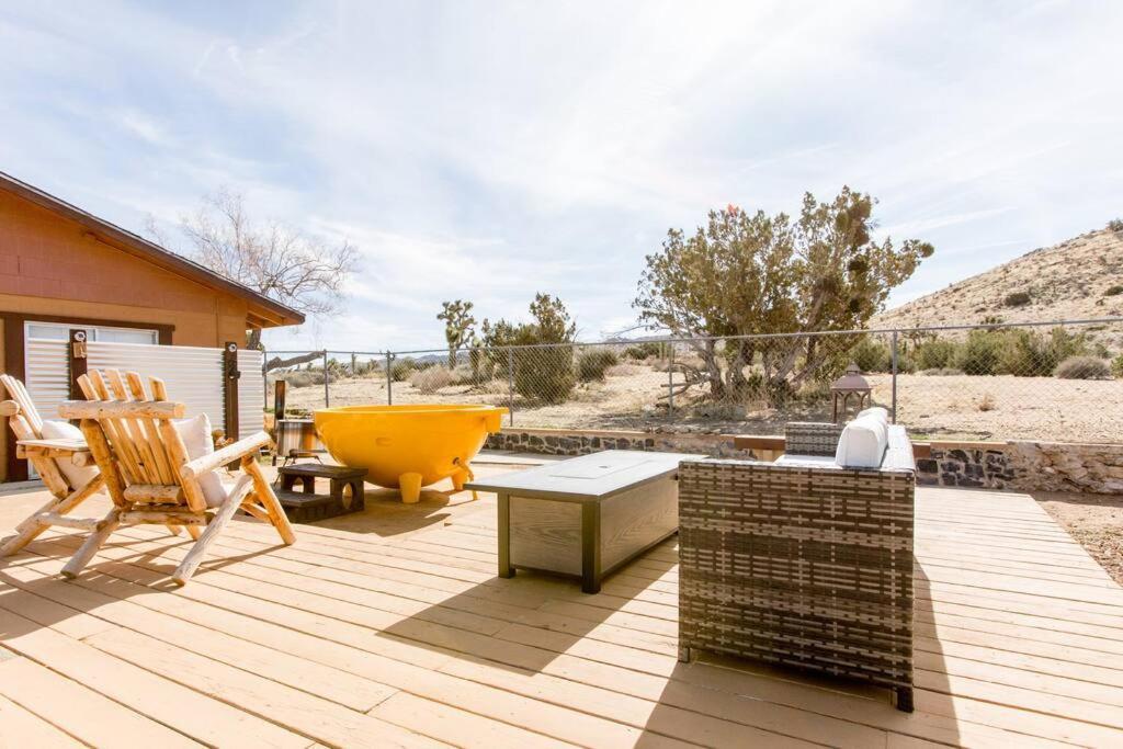 Jt'S Star Catcher Cabin - Hot Tub Yucca Valley Εξωτερικό φωτογραφία