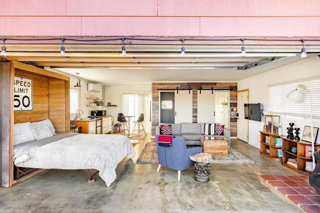 Jt'S Star Catcher Cabin - Hot Tub Yucca Valley Εξωτερικό φωτογραφία